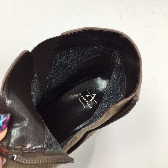 AQUATALIA Suede Tan Taupe Chelsea Side Zip Block Stacked Heel Boots Size 8 - Picture 12 of 14